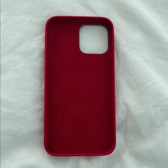 Apple Red Silicone iPhone Case - Picture 2 of 3